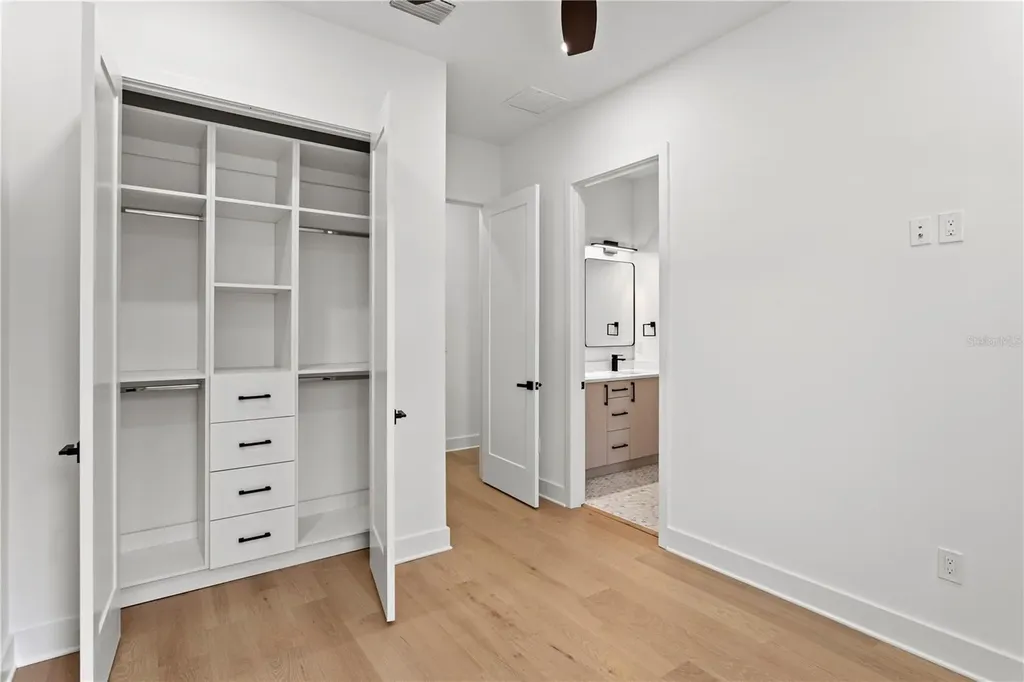 3206 W La Salle Street Tampa FL 33607