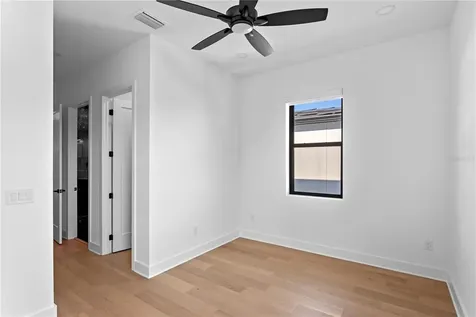 3206 W La Salle Street Tampa FL 33607