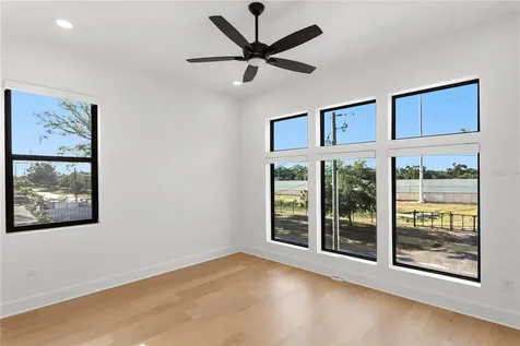 3206 W La Salle Street Tampa FL 33607