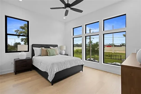 3206 W La Salle Street Tampa FL 33607