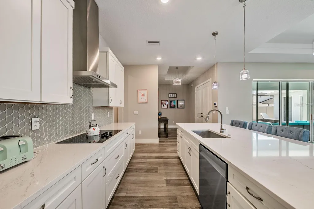 10470 Purple Thistle Way San Antonio FL 33576
