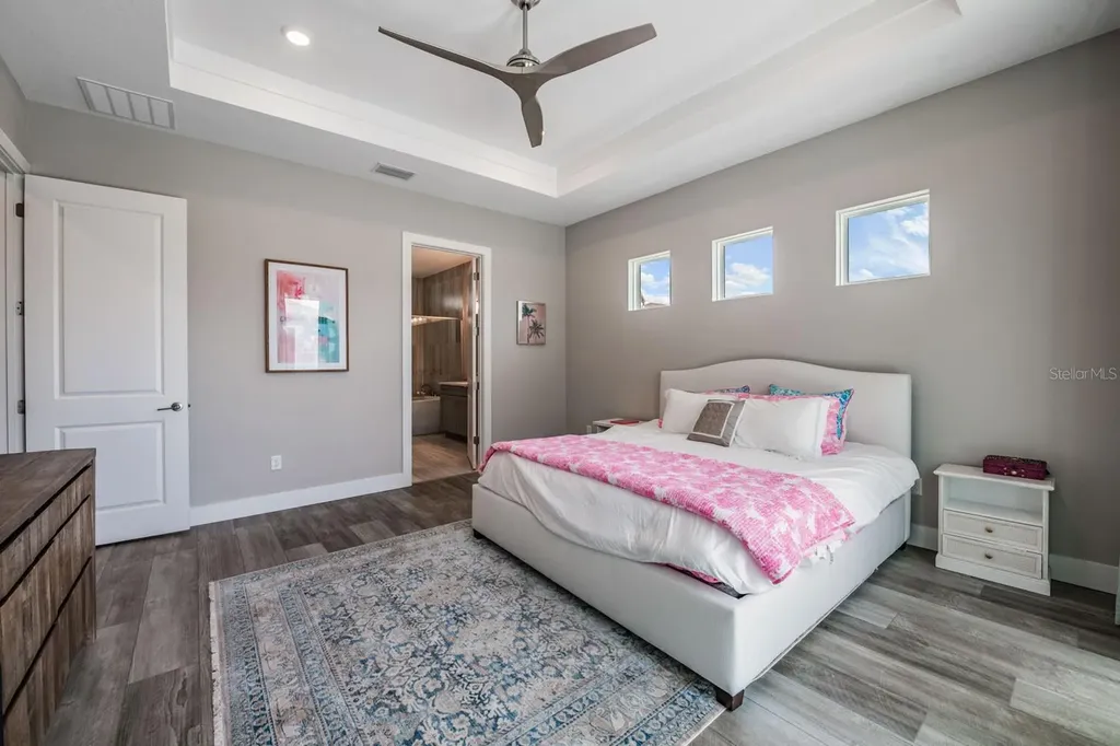 10470 Purple Thistle Way San Antonio FL 33576