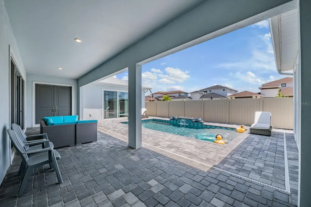10470 Purple Thistle Way San Antonio FL 33576