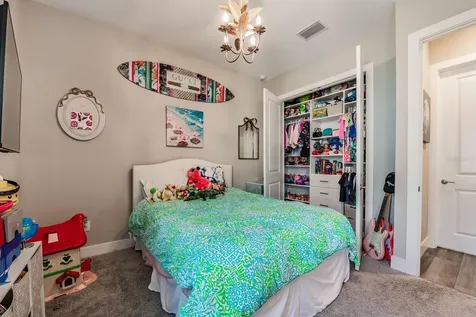 10470 Purple Thistle Way San Antonio FL 33576