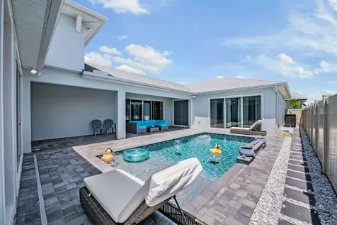 10470 Purple Thistle Way San Antonio FL 33576