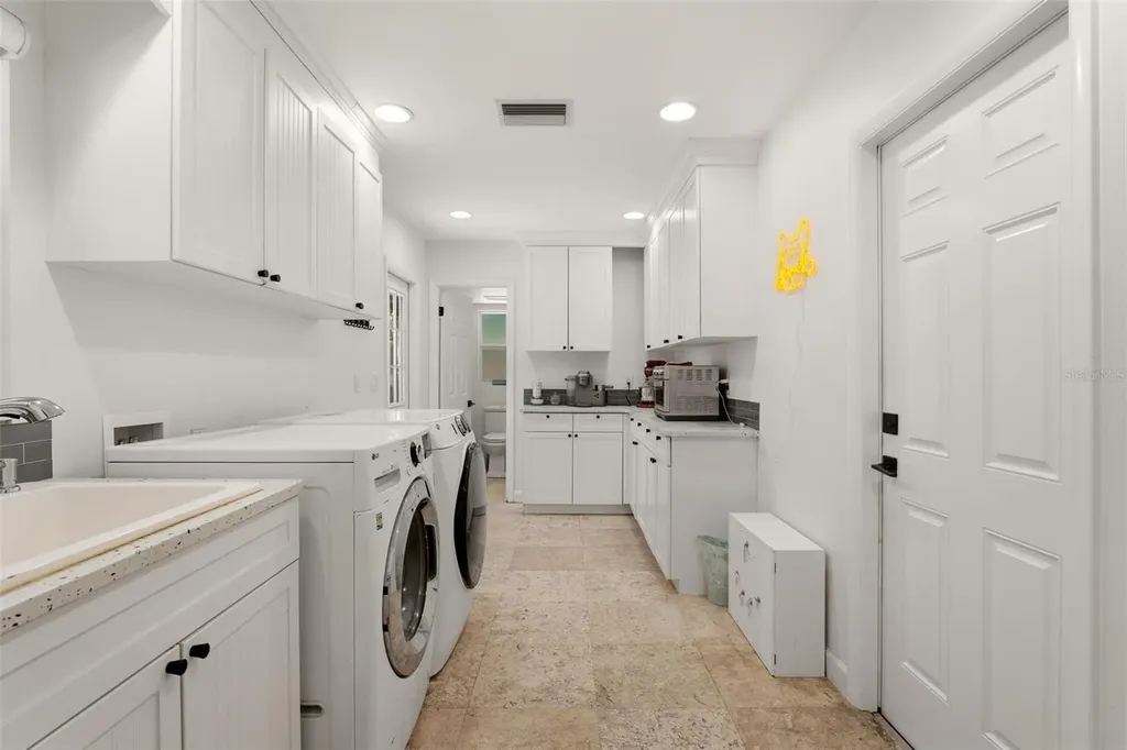 765 Siesta Key Circle Sarasota FL 34242