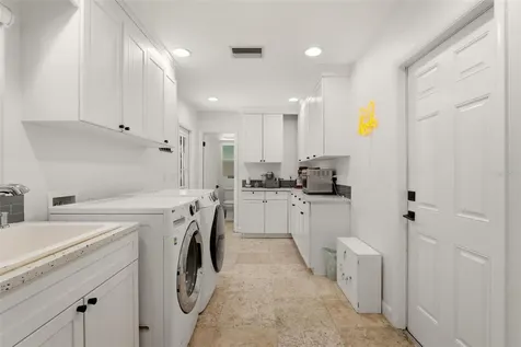 765 Siesta Key Circle Sarasota FL 34242