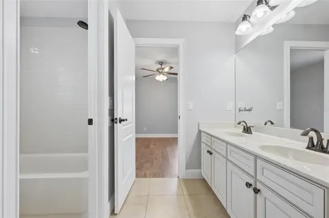 10319 Lavande Drive Orlando FL 32836