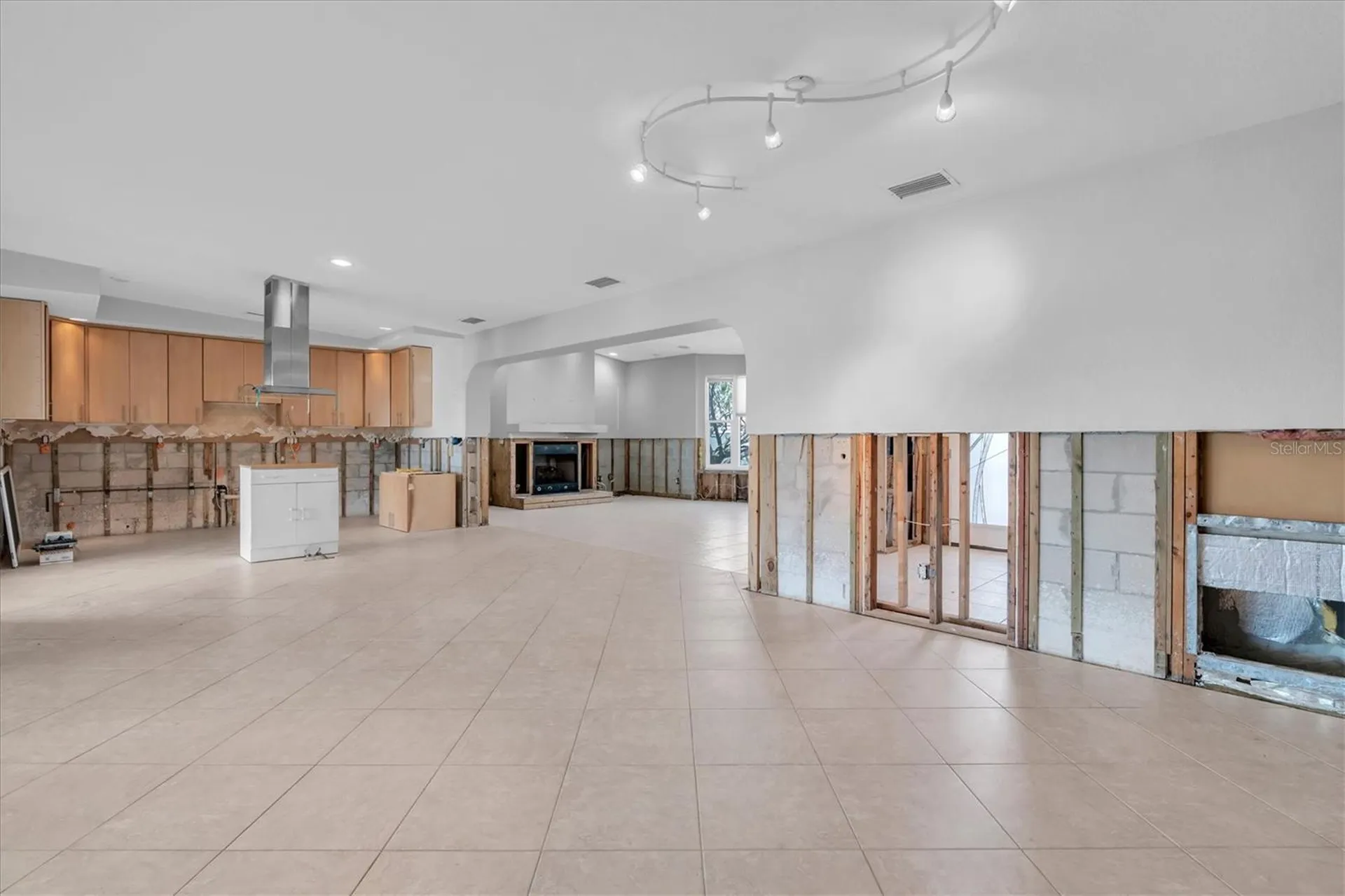 11870 6th Street E Treasure Island FL 33706
