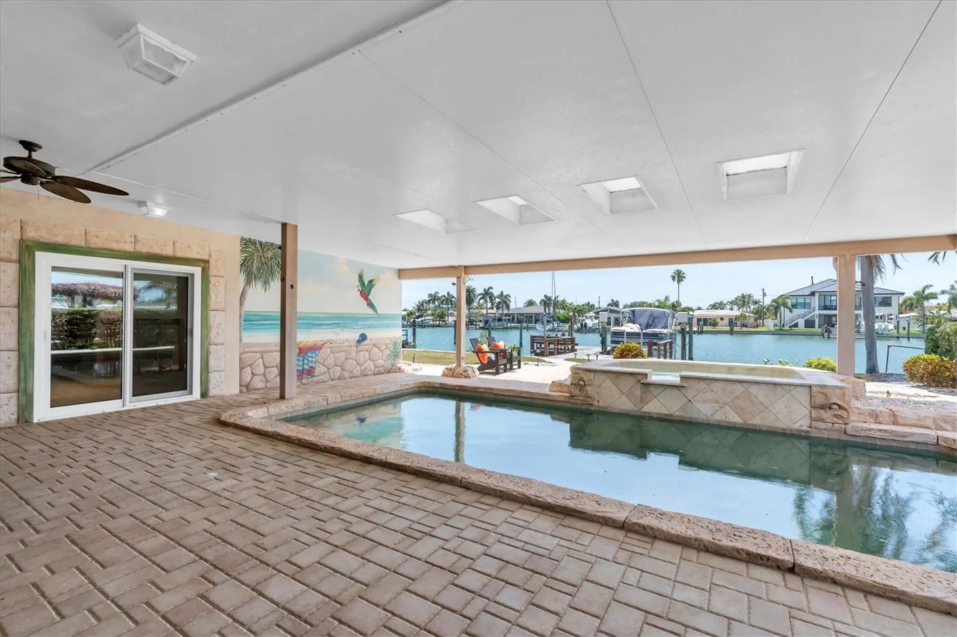 11870 6th Street E Treasure Island FL 33706