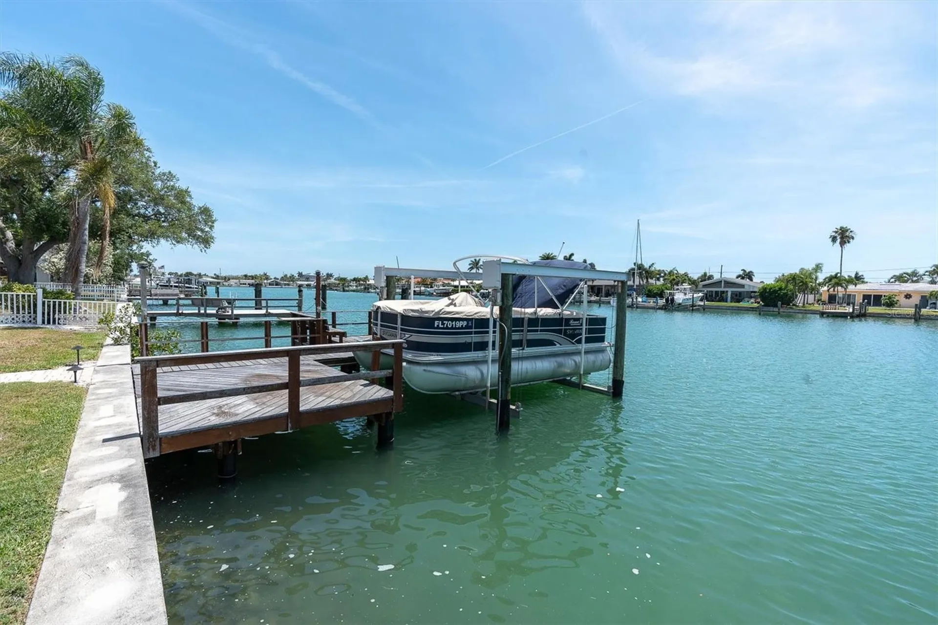 11870 6th Street E Treasure Island FL 33706