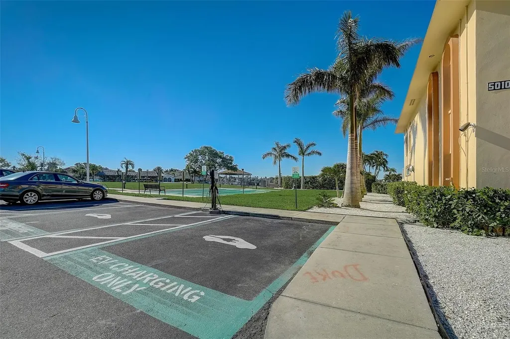 5108 Brittany Drive S St Petersburg FL 33715