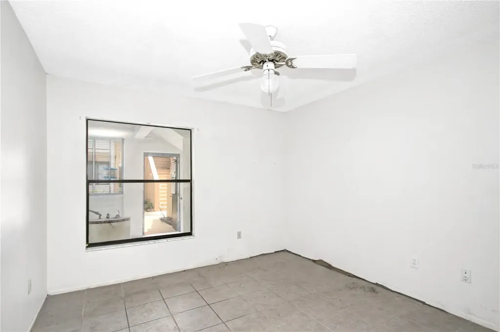 2960 S Semoran Boulevard Orlando FL 32822
