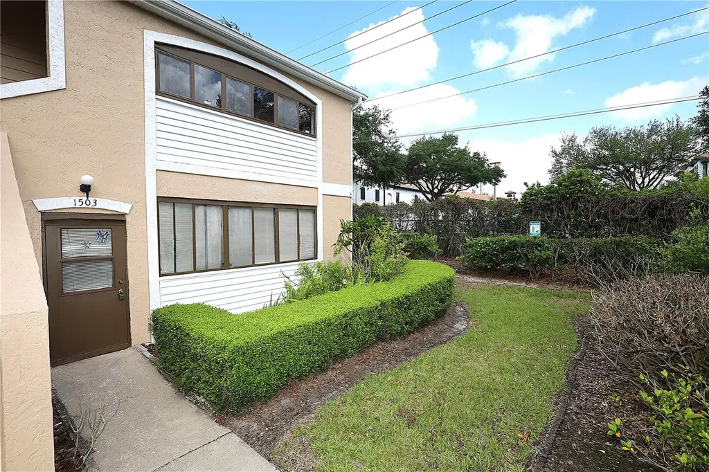 2960 S Semoran Boulevard Orlando FL 32822