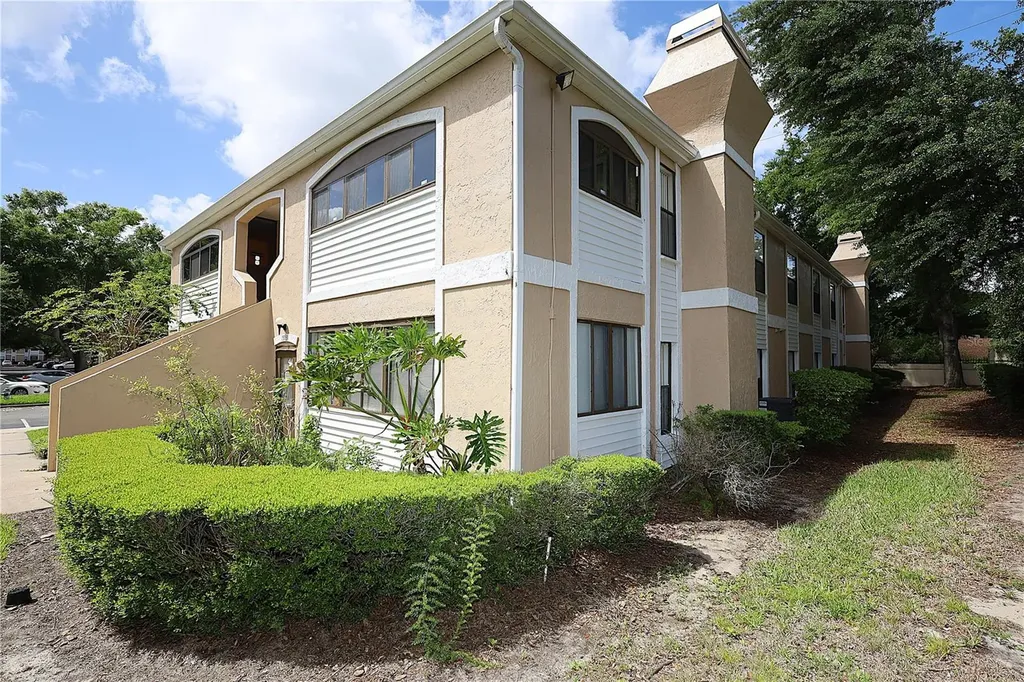 2960 S Semoran Boulevard Orlando FL 32822