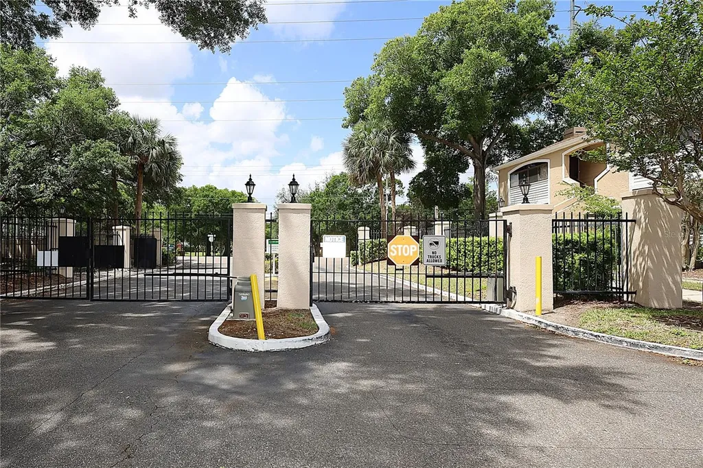 2960 S Semoran Boulevard Orlando FL 32822