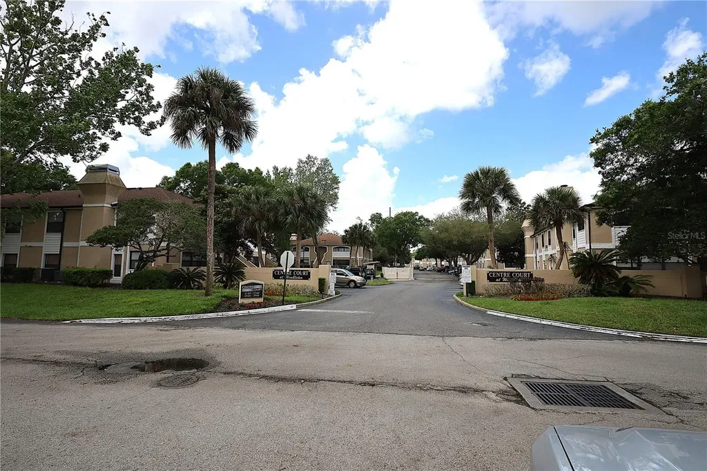 2960 S Semoran Boulevard Orlando FL 32822