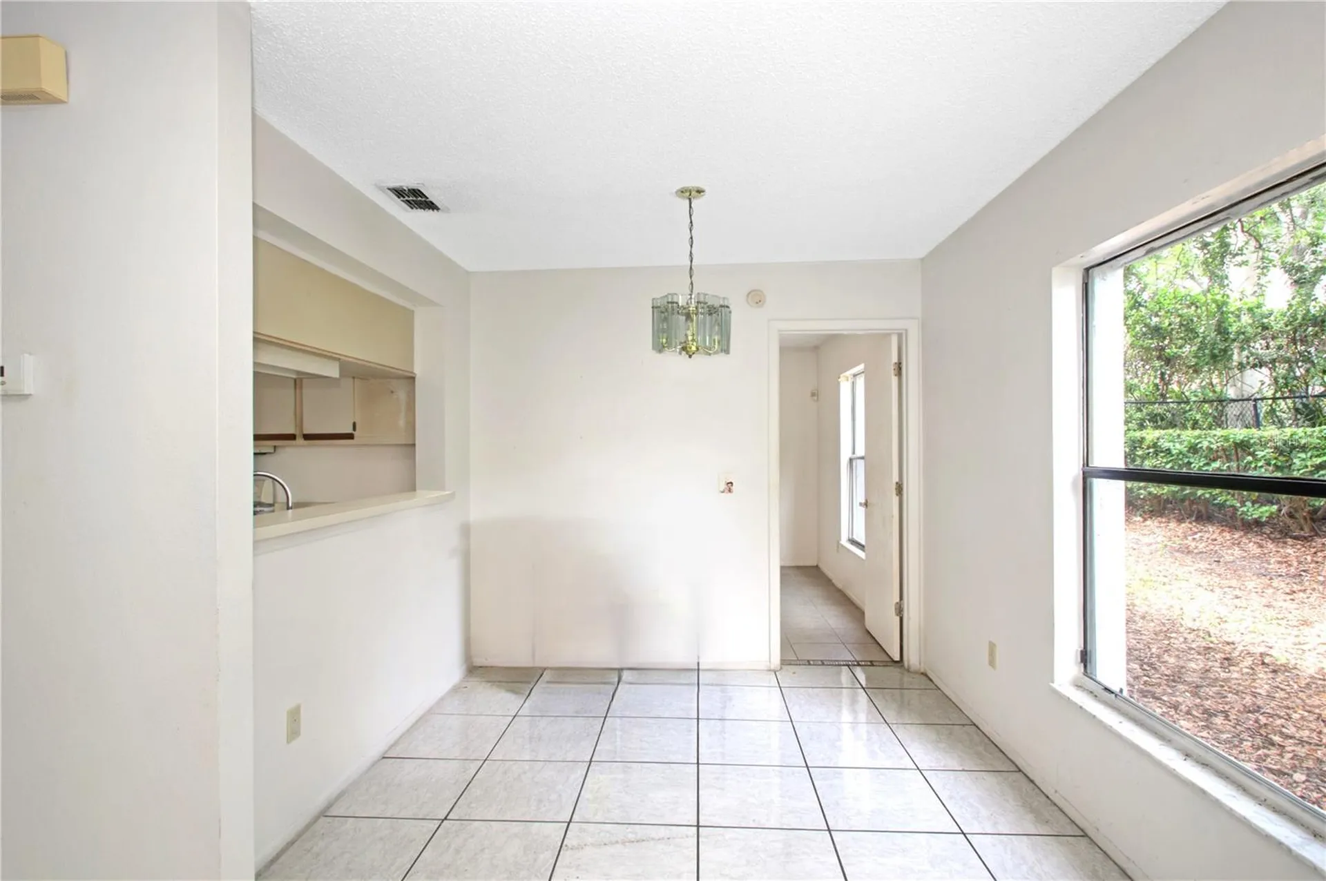 2960 S Semoran Boulevard Orlando FL 32822