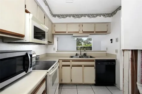 2960 S Semoran Boulevard Orlando FL 32822