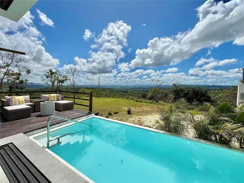 Lot 1 Km. 8.0 Int. Cruz Ward Moca PR 00676
