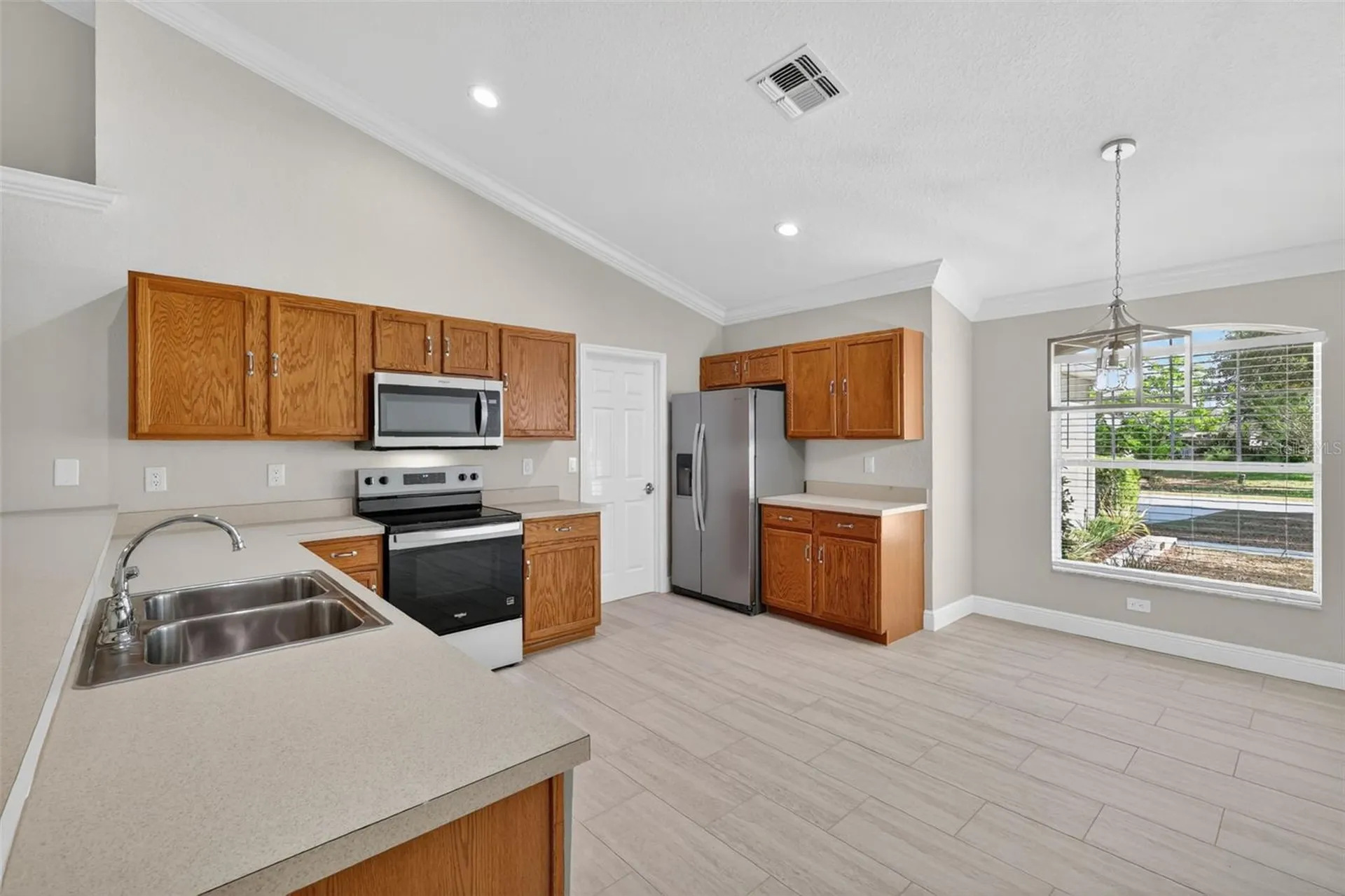 2294 Knollwood Drive Leesburg FL 34748