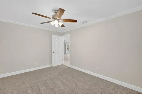 2294 Knollwood Drive Leesburg FL 34748