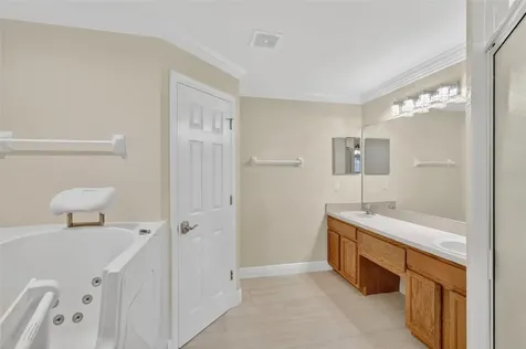 2294 Knollwood Drive Leesburg FL 34748