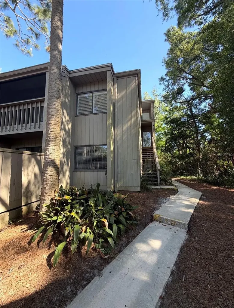 211 Crown Oaks Way Longwood FL 32779