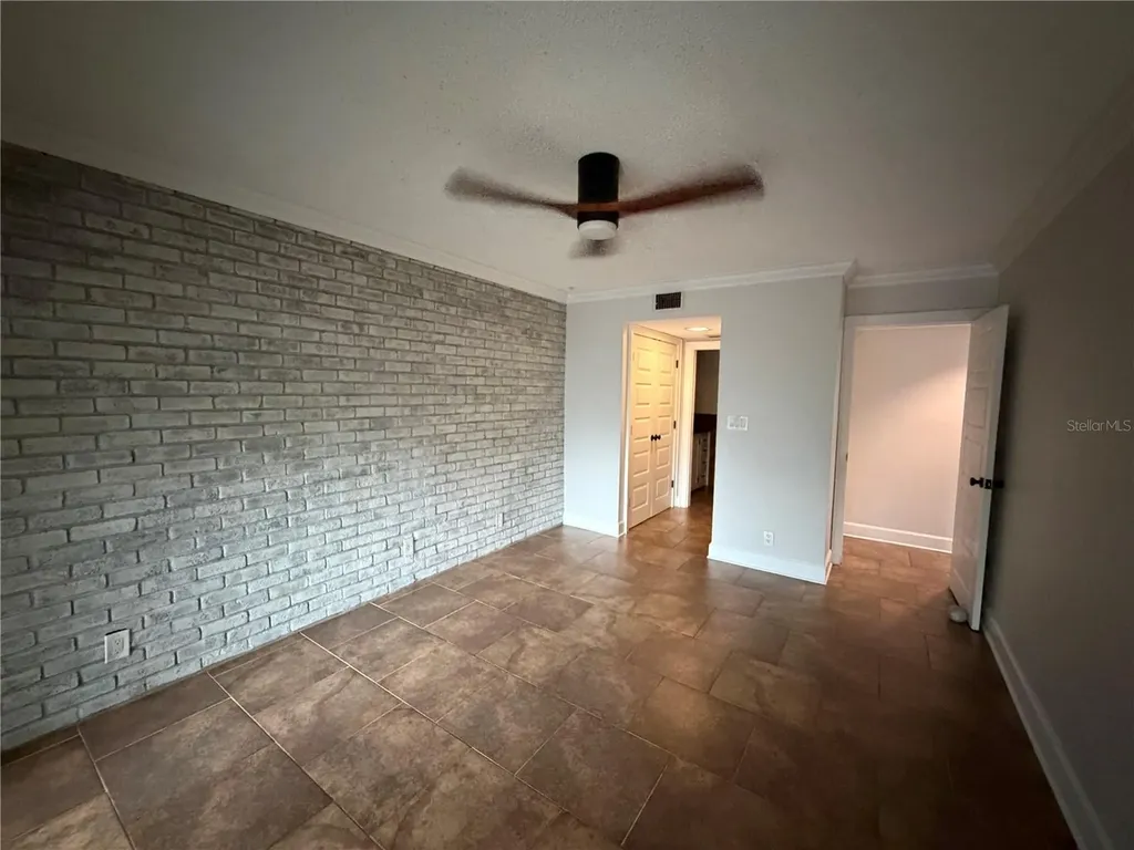 211 Crown Oaks Way Longwood FL 32779