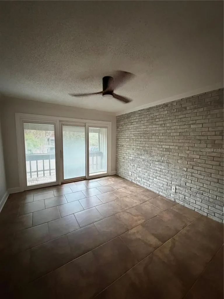 211 Crown Oaks Way Longwood FL 32779