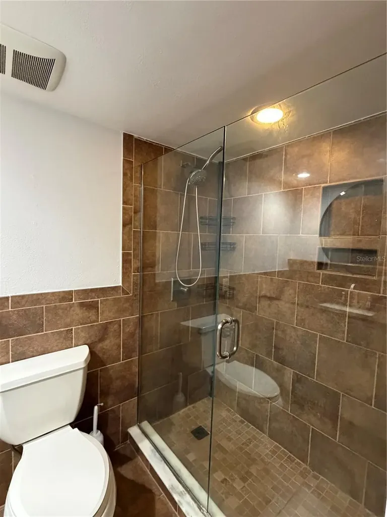 211 Crown Oaks Way Longwood FL 32779
