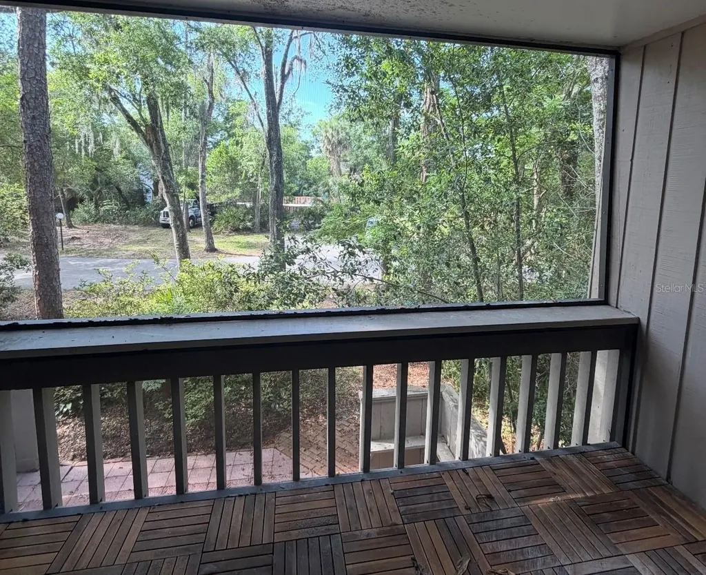 211 Crown Oaks Way Longwood FL 32779