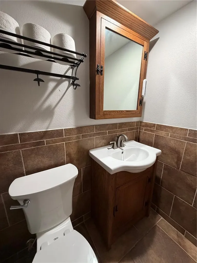 211 Crown Oaks Way Longwood FL 32779