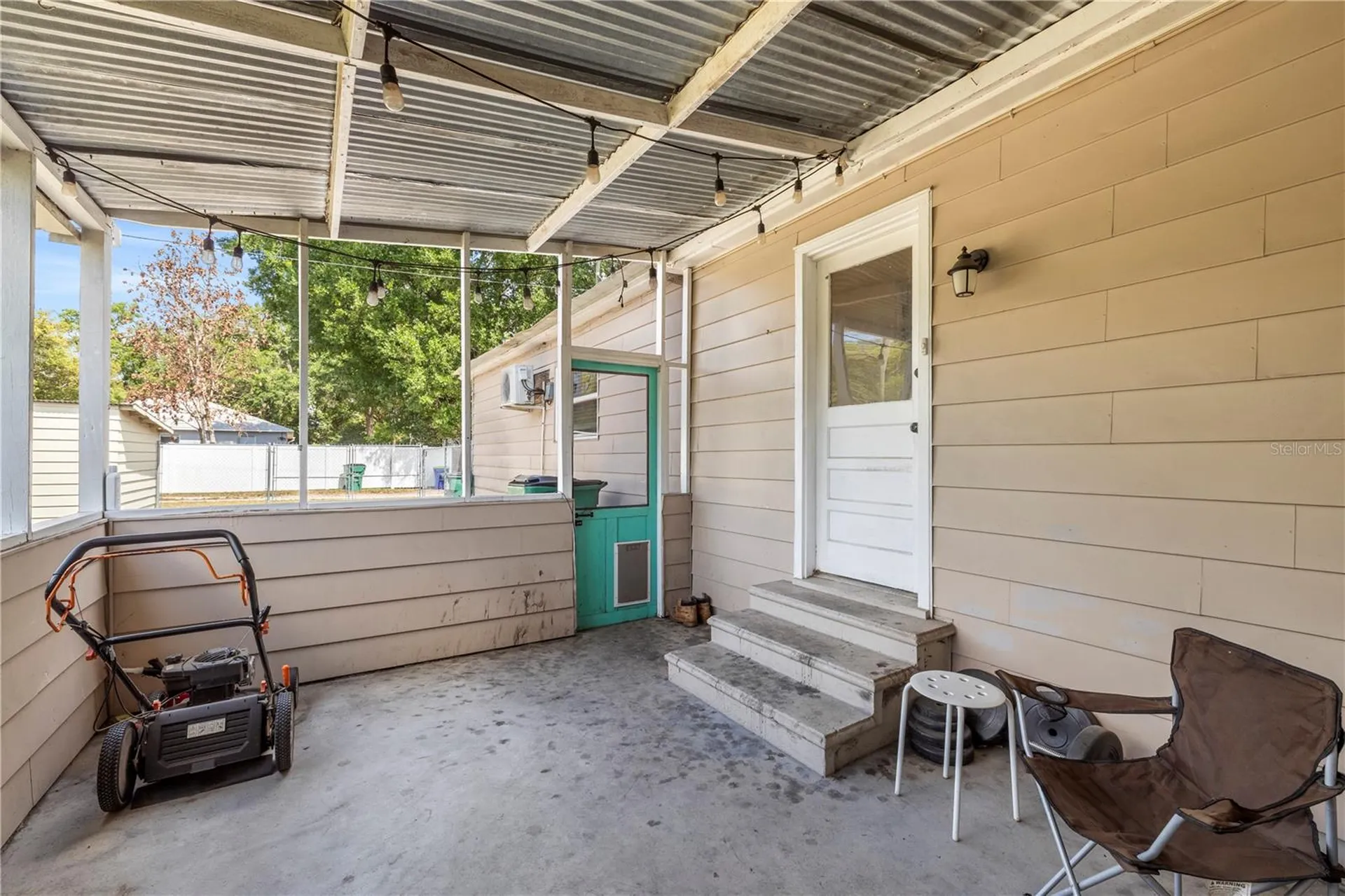 4920 17th Street Zephyrhills FL 33542
