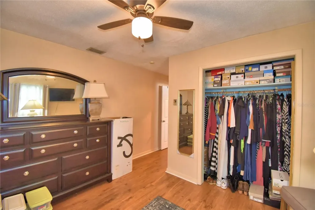 2779 Robinwood Drive Clearwater FL 33759