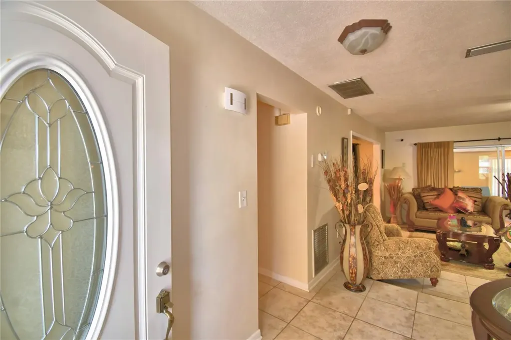 2779 Robinwood Drive Clearwater FL 33759
