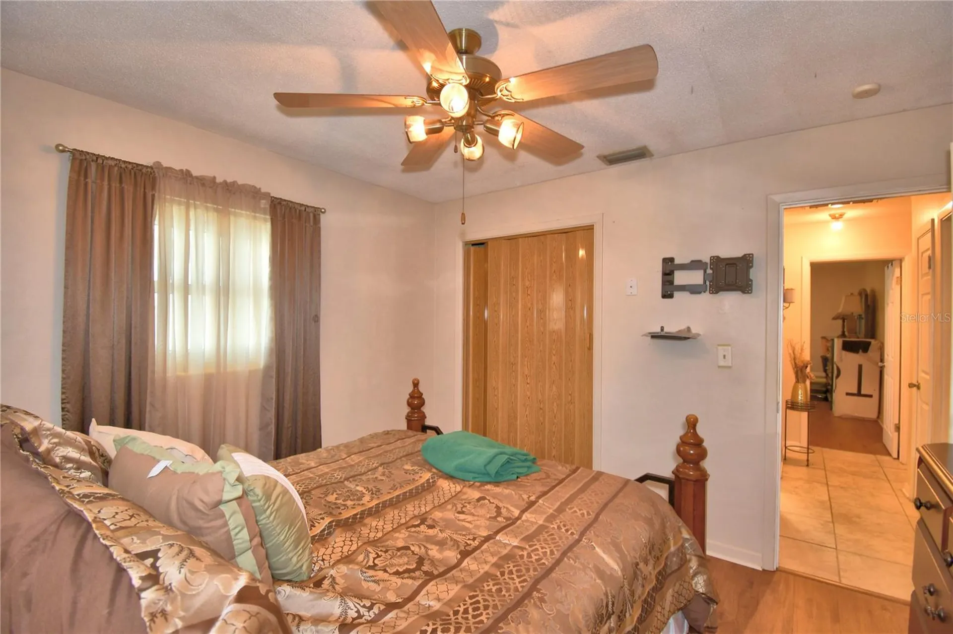 2779 Robinwood Drive Clearwater FL 33759