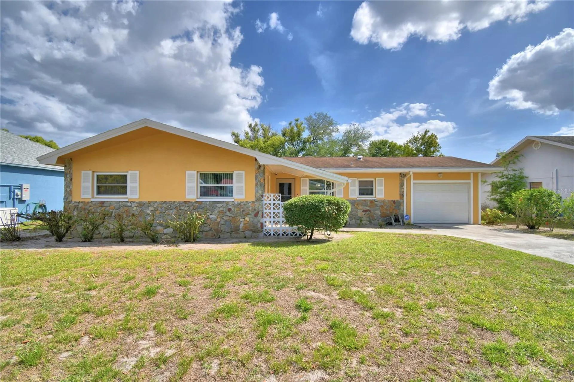 2779 Robinwood Drive Clearwater FL 33759
