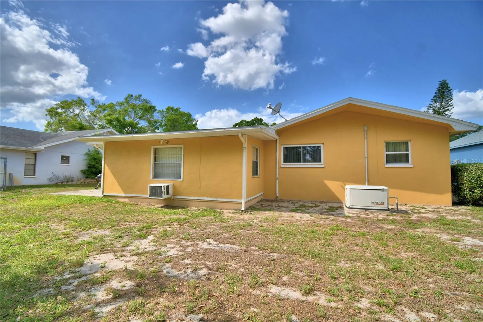 2779 Robinwood Drive Clearwater FL 33759