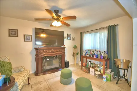 2779 Robinwood Drive Clearwater FL 33759