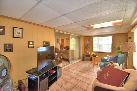 2779 Robinwood Drive Clearwater FL 33759