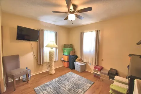 2779 Robinwood Drive Clearwater FL 33759