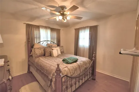 2779 Robinwood Drive Clearwater FL 33759