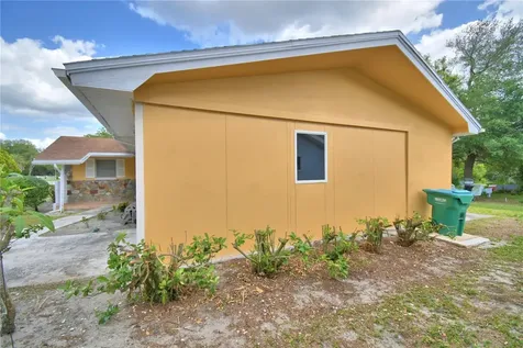 2779 Robinwood Drive Clearwater FL 33759