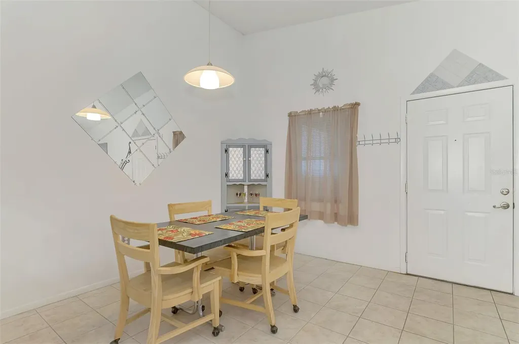 3768 59th Avenue W Bradenton FL 34210