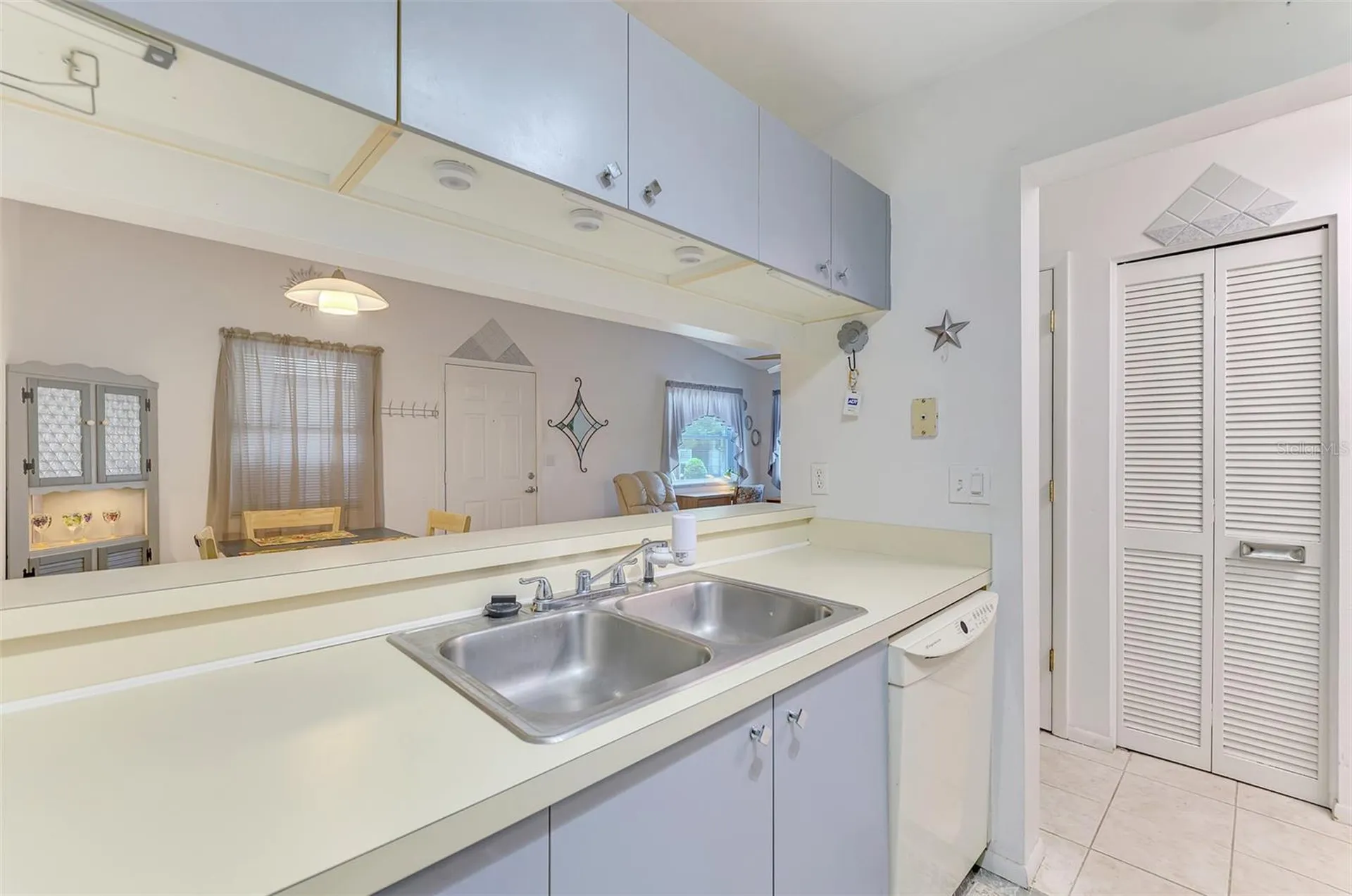 3768 59th Avenue W Bradenton FL 34210