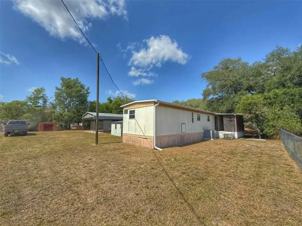 13351 NE 19th Avenue Trenton FL 32693