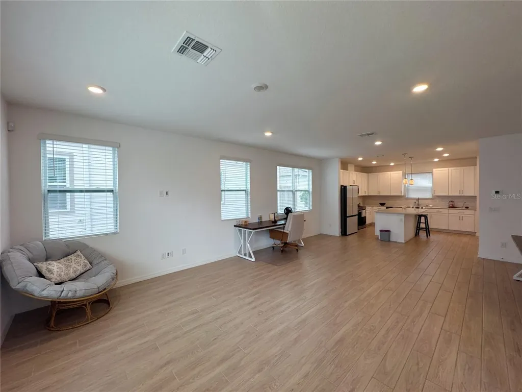 2956 Voyager Avenue St Cloud FL 34771