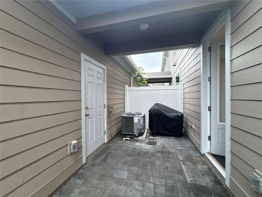 2956 Voyager Avenue St Cloud FL 34771