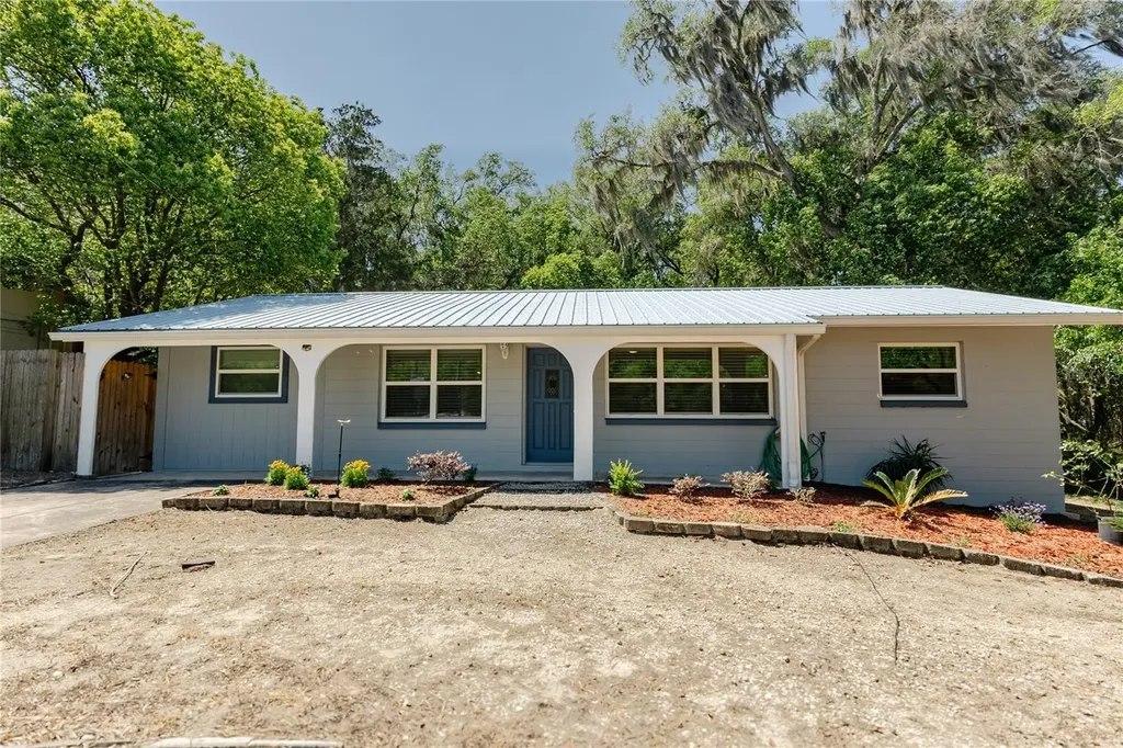 24270 SW Shorewood Drive N Dunnellon FL 34431
